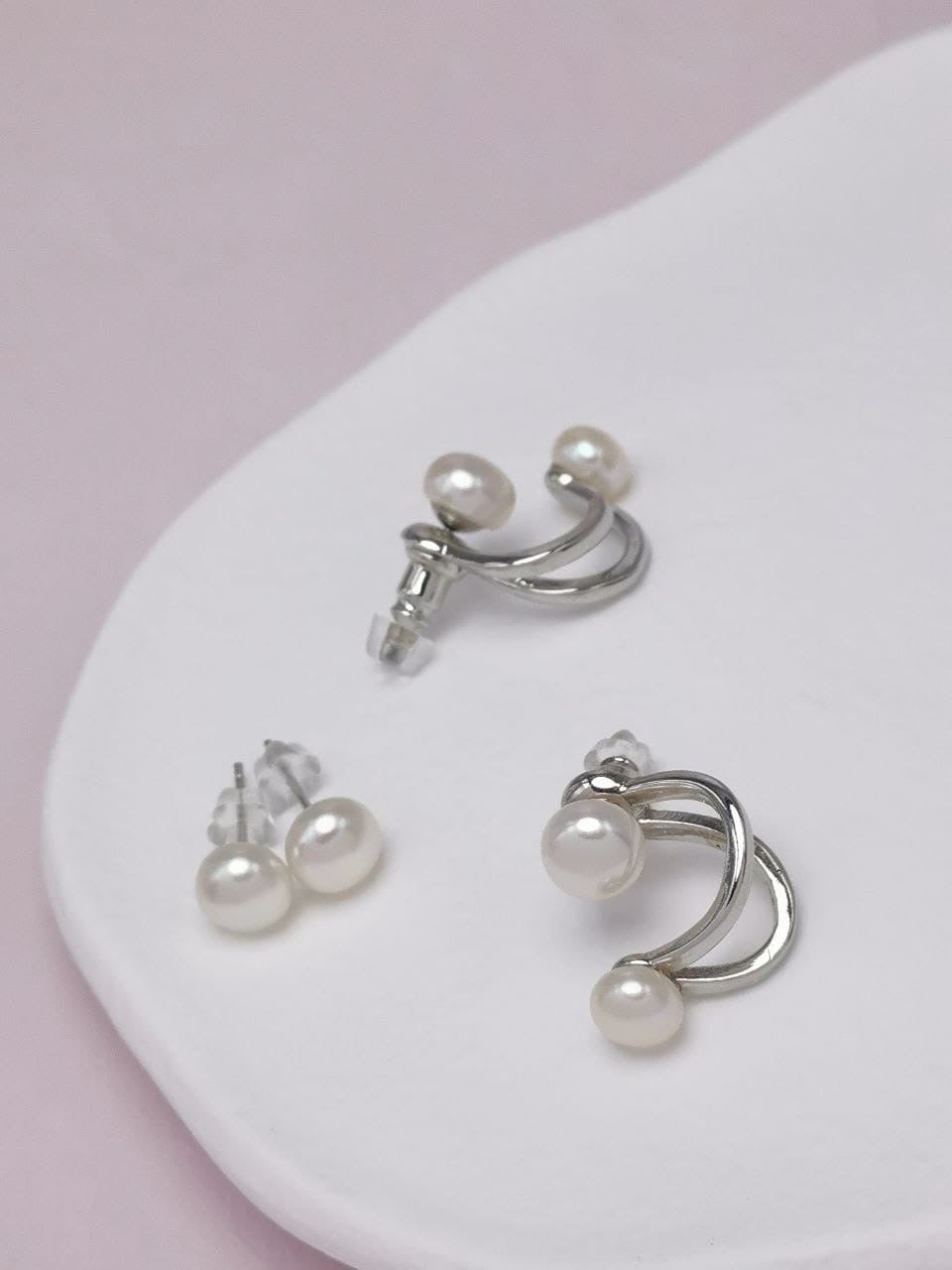 Jacket Pearl Studs