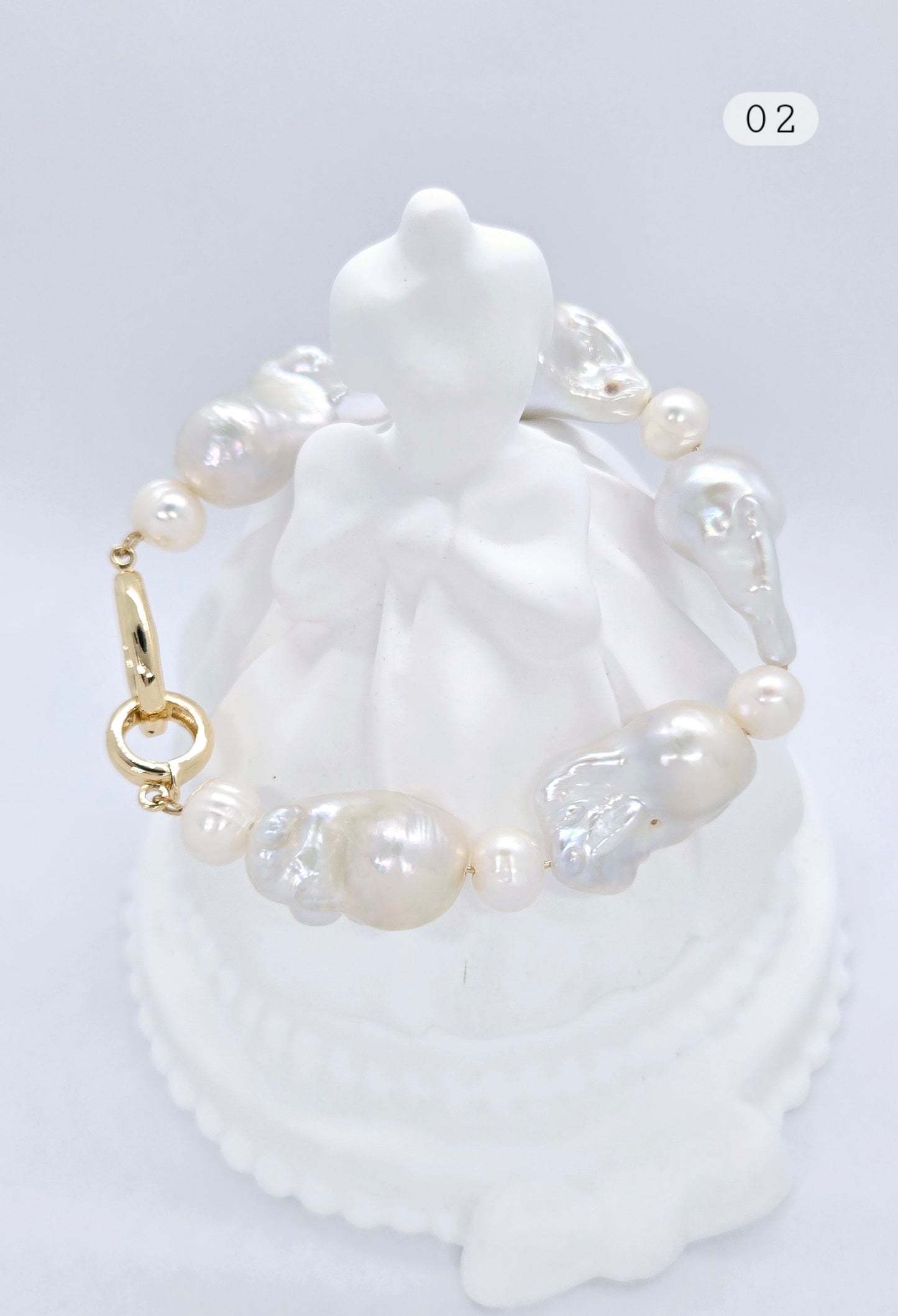 Baroque Elegance Pearl Bracelets