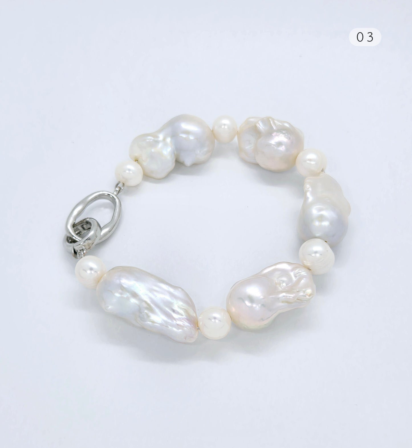 Baroque Elegance Pearl Bracelets