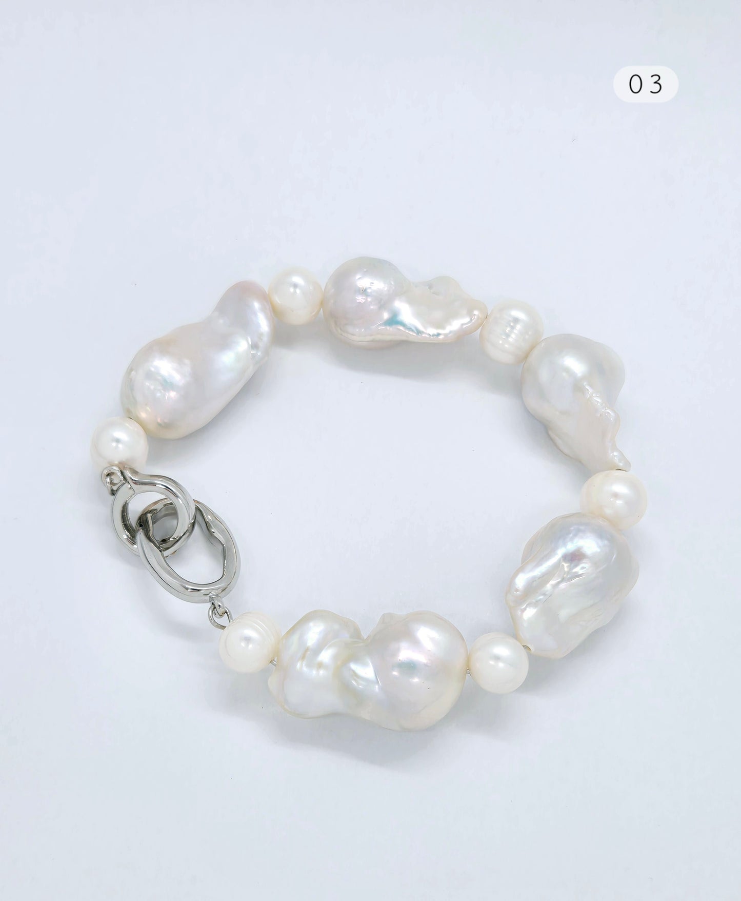 Baroque Elegance Pearl Bracelets