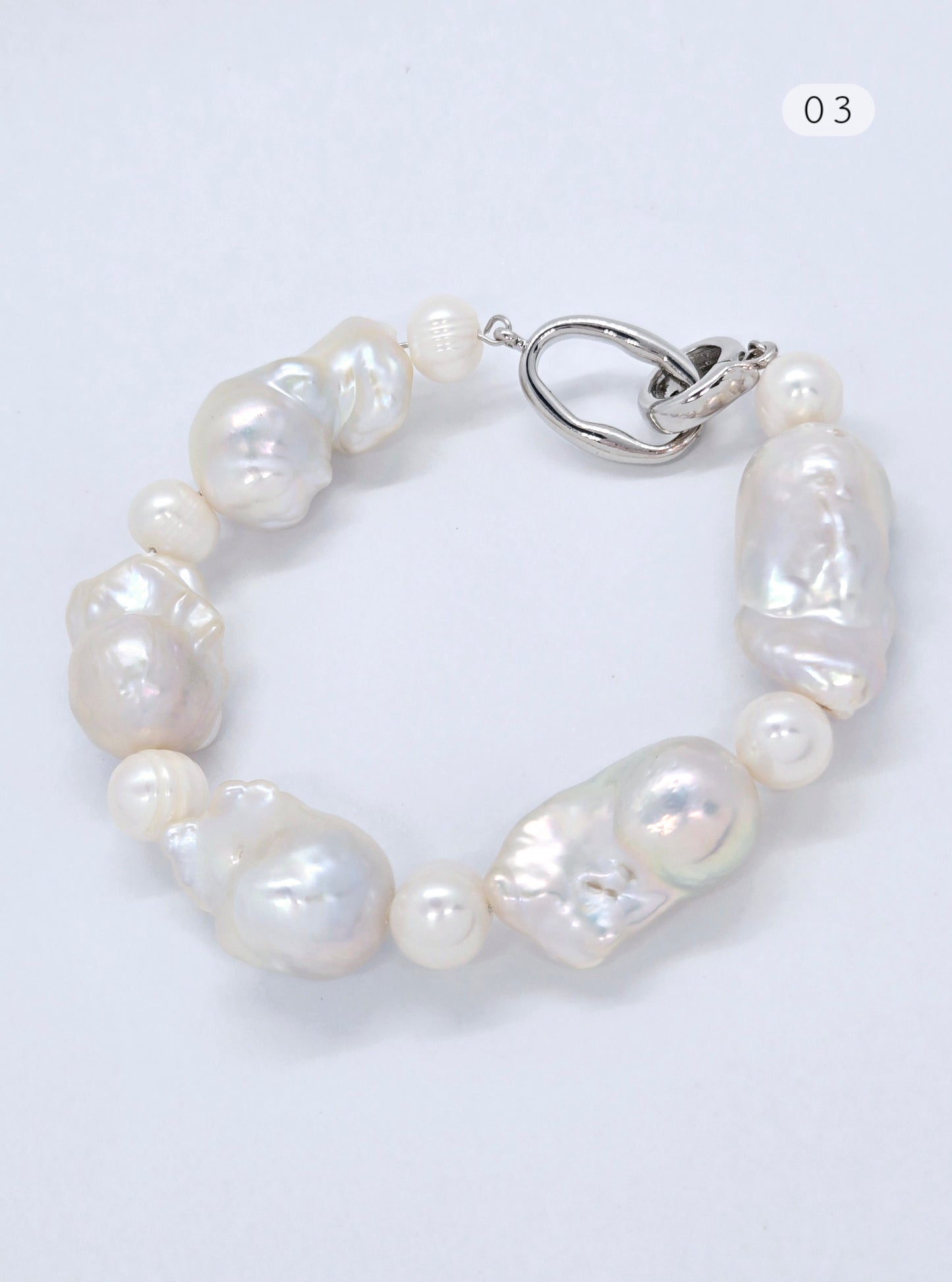 Baroque Elegance Pearl Bracelets