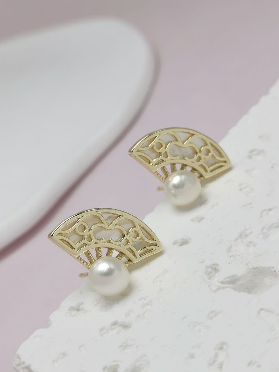 Oriental Fan Pearl Studs