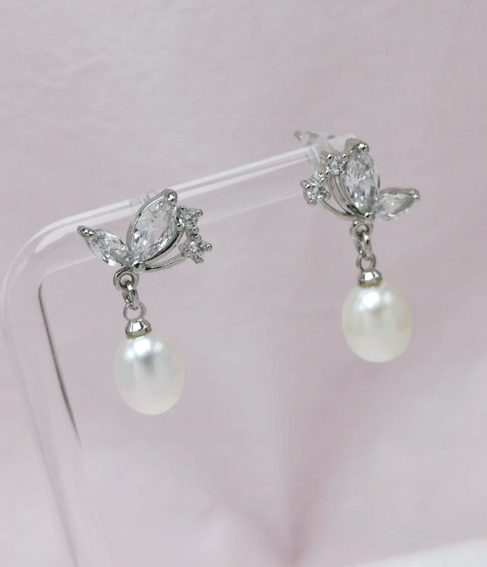 Crystal Butterfly Pearl Drop