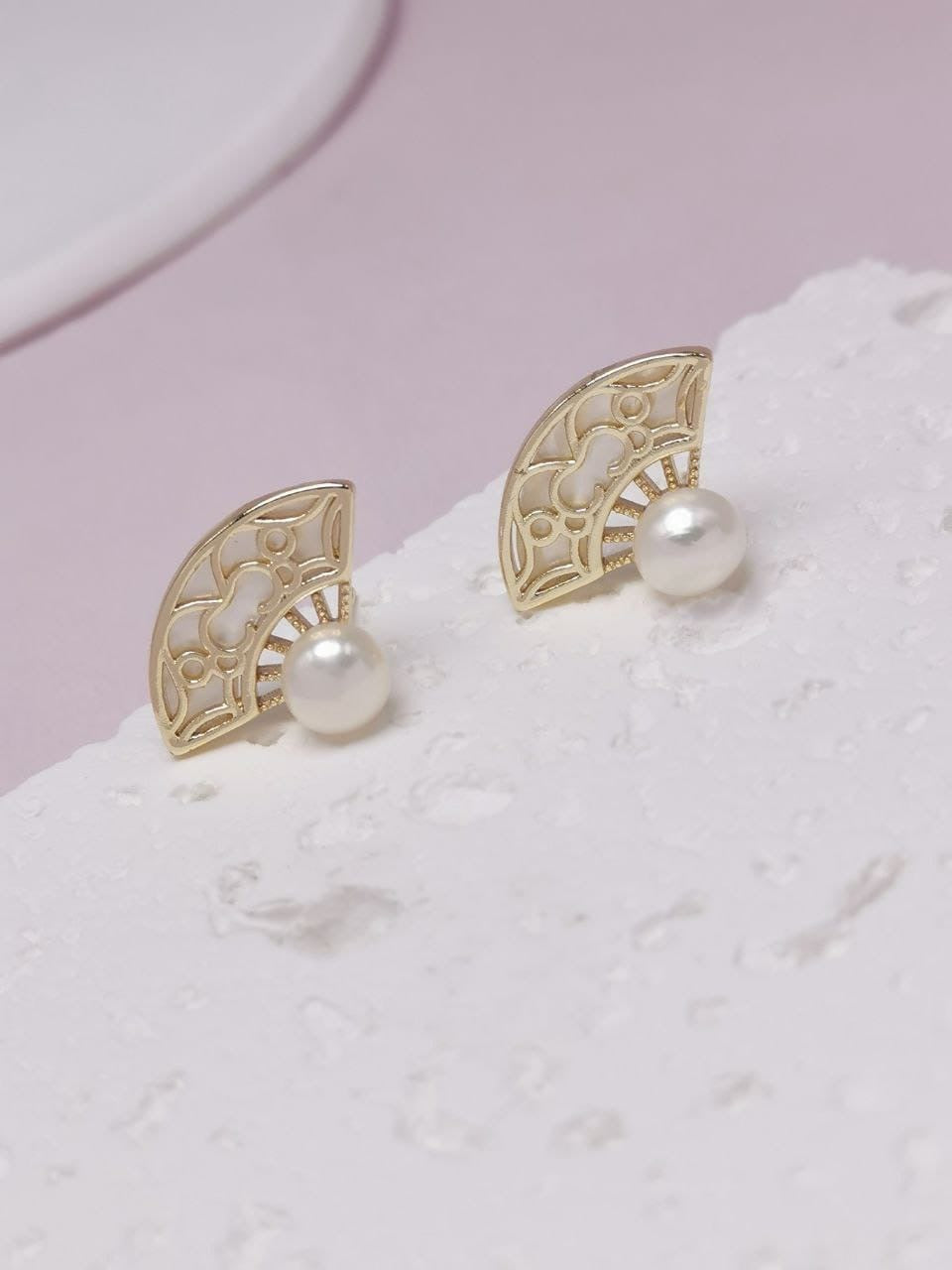 Oriental Fan Pearl Studs